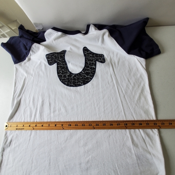 True Religion Horseshoe Buddha Men's Tee Shirt Size XL Logo Cotton Baseball Top - Picture 6 of 9